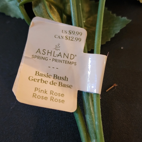 Fake rose flower bundle - Picture 6 of 10